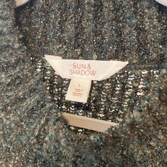 Sun and Shadow high low women’s sweater - Picture 3 of 3